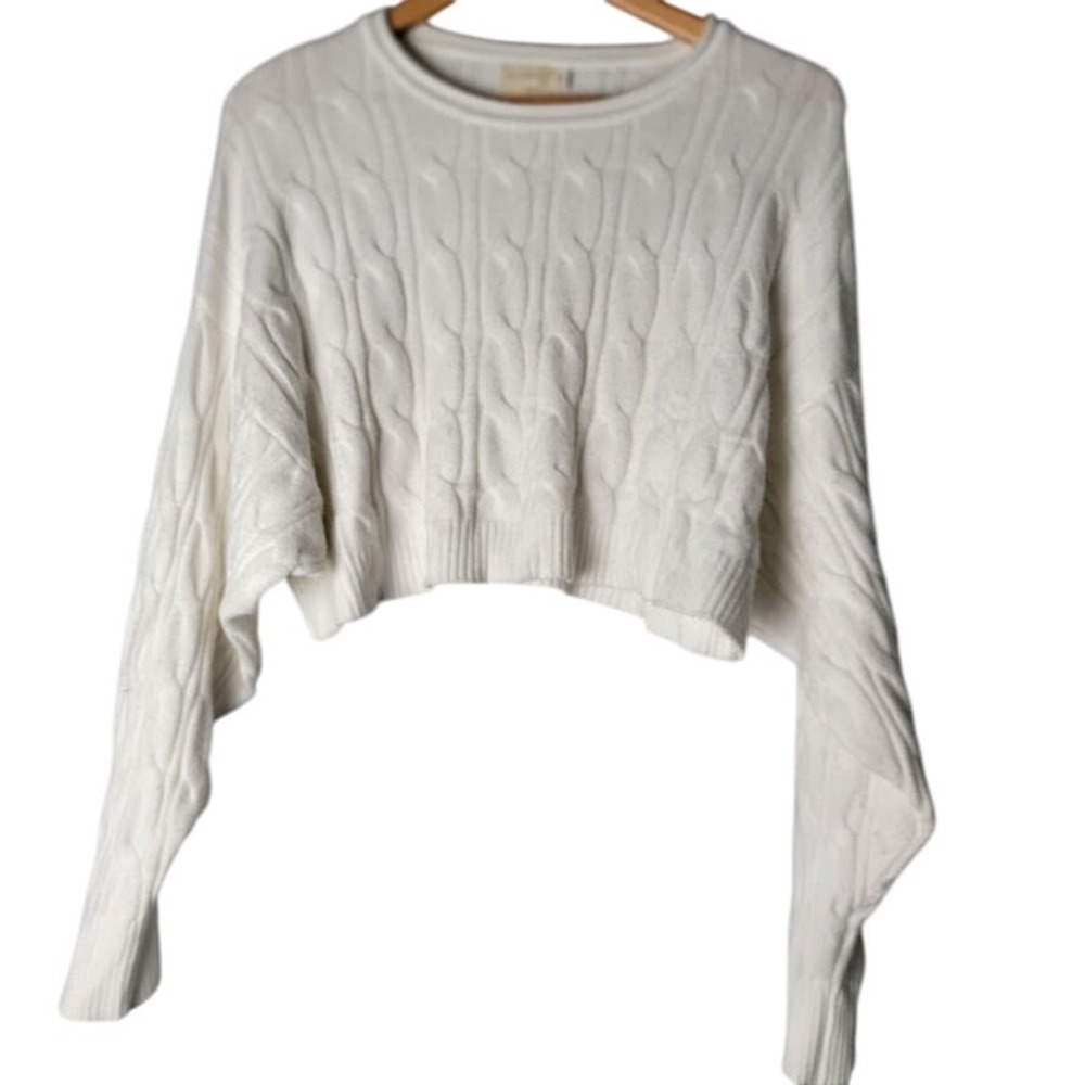 Dreamers by Debut White Cropped Cable Knit Sweater M/L Stretchy Cozy Capsule